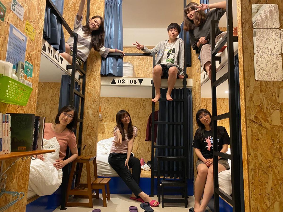 Shining Forest Hostel Kota Hualien Bagian luar foto