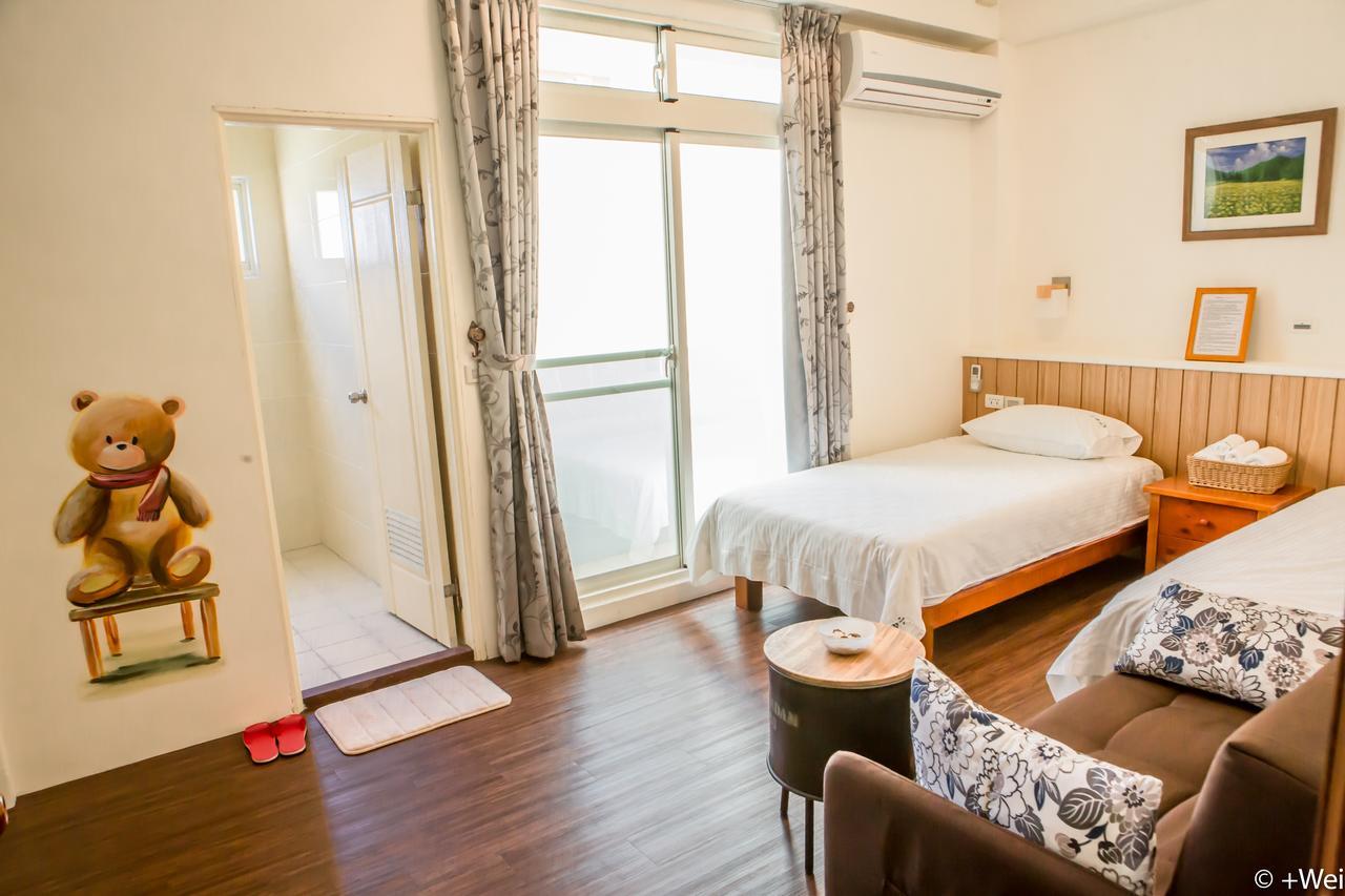 Shining Forest Hostel Kota Hualien Bagian luar foto